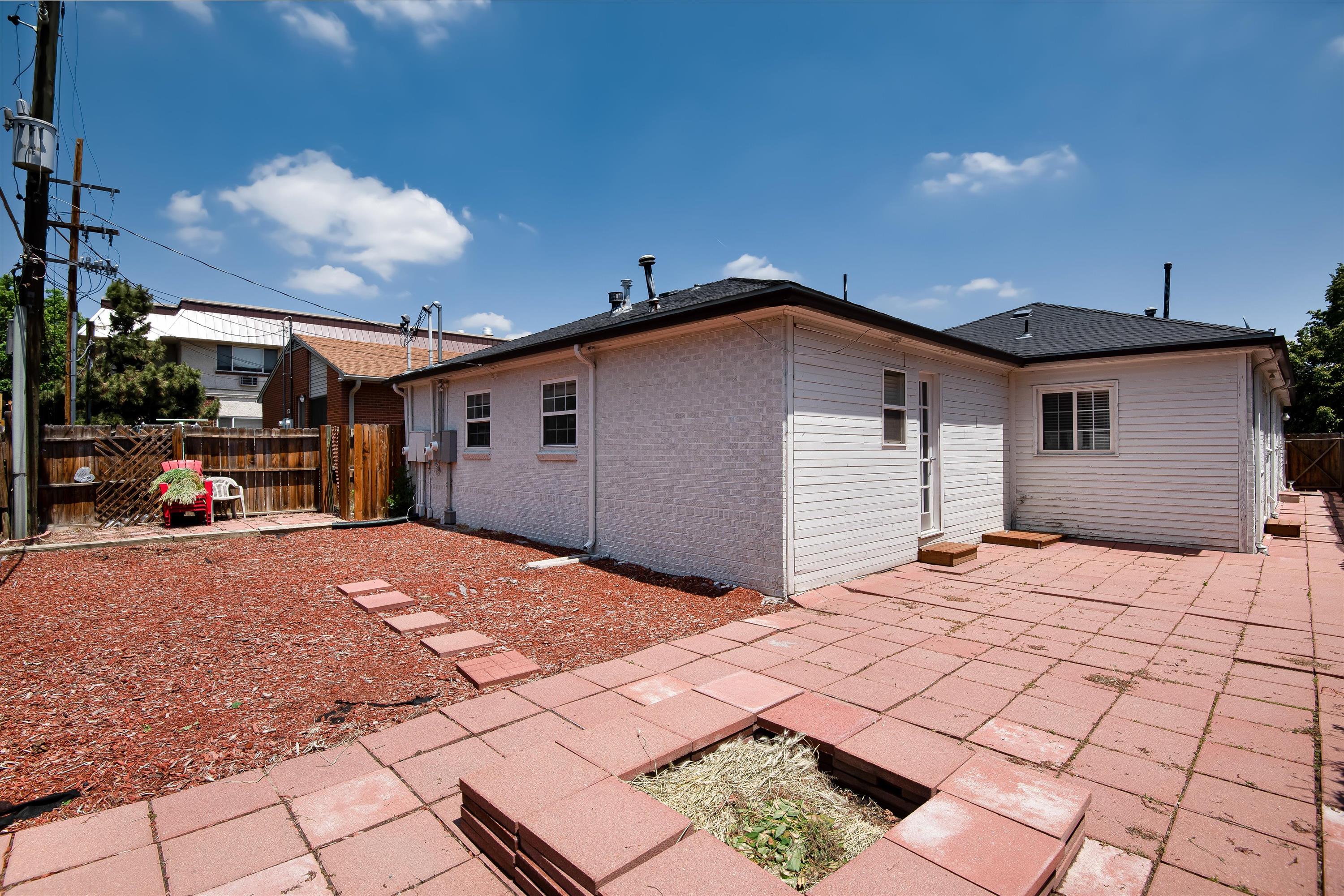767 S LOCUST ST - 2
