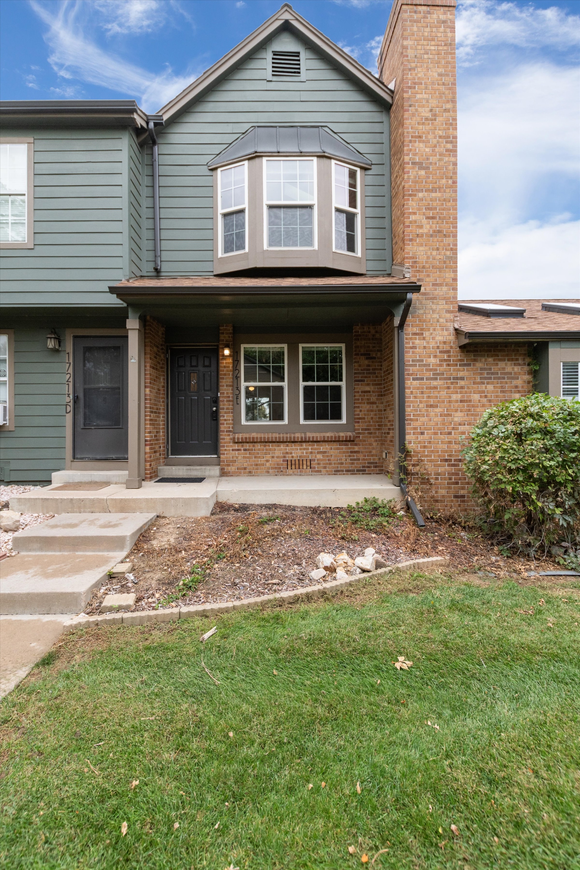 17213 E STANFORD AVE - E