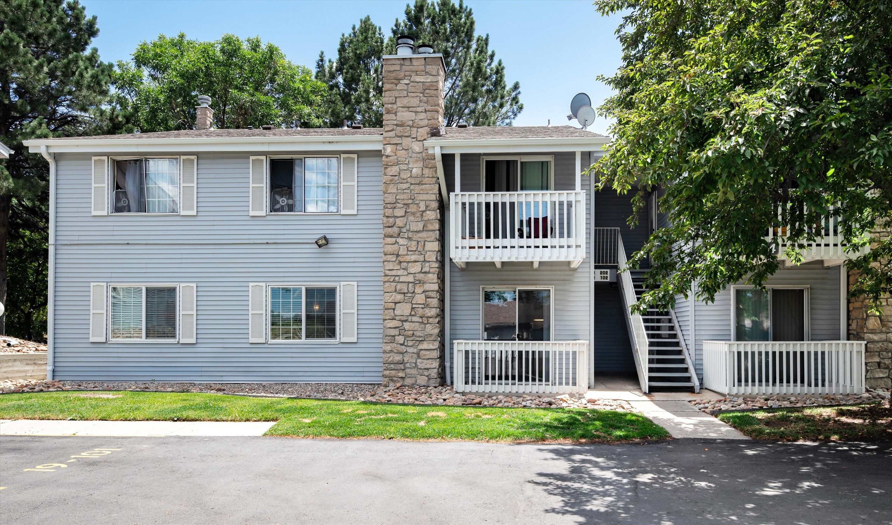 13494 E JEWELL AVE - 101