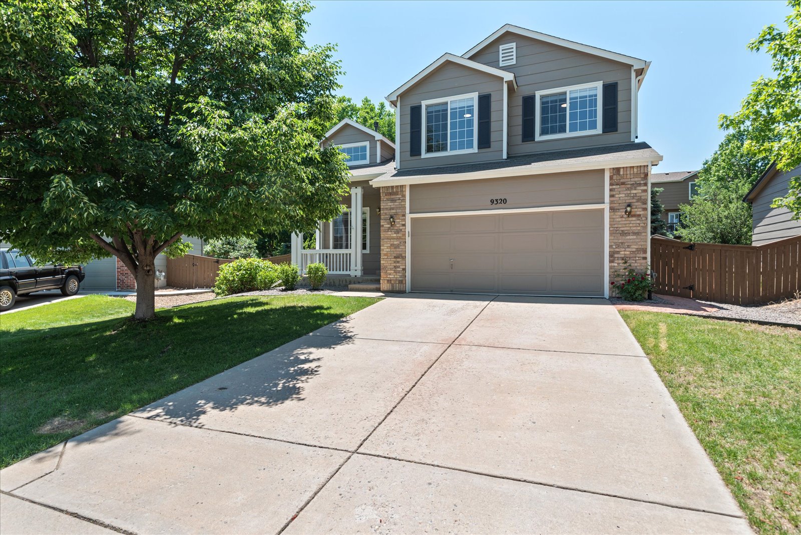 9320 COVE CREEK DR