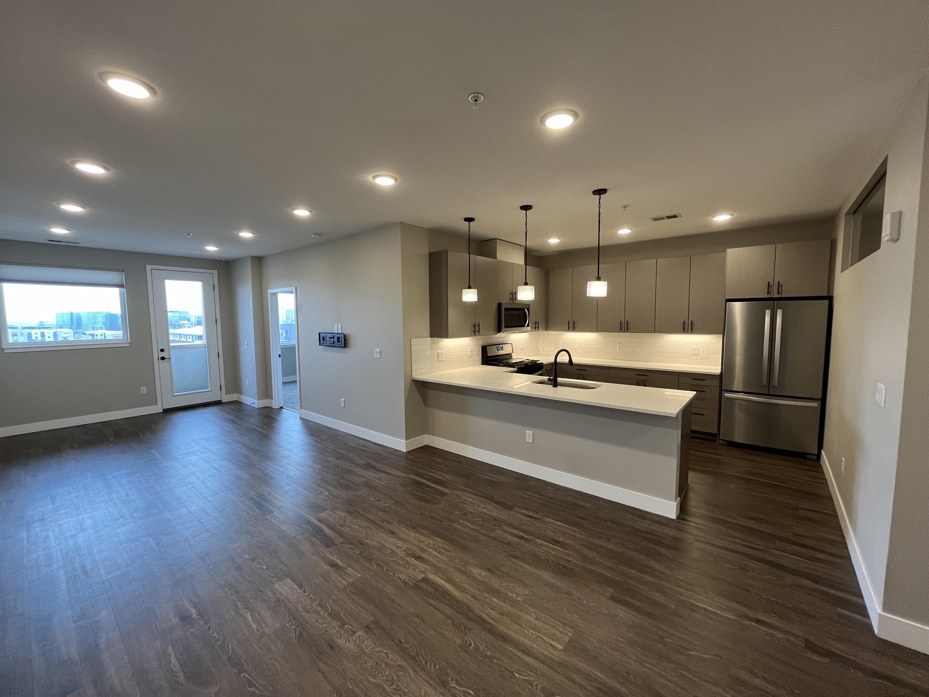 2729 W 28TH AVE - 508