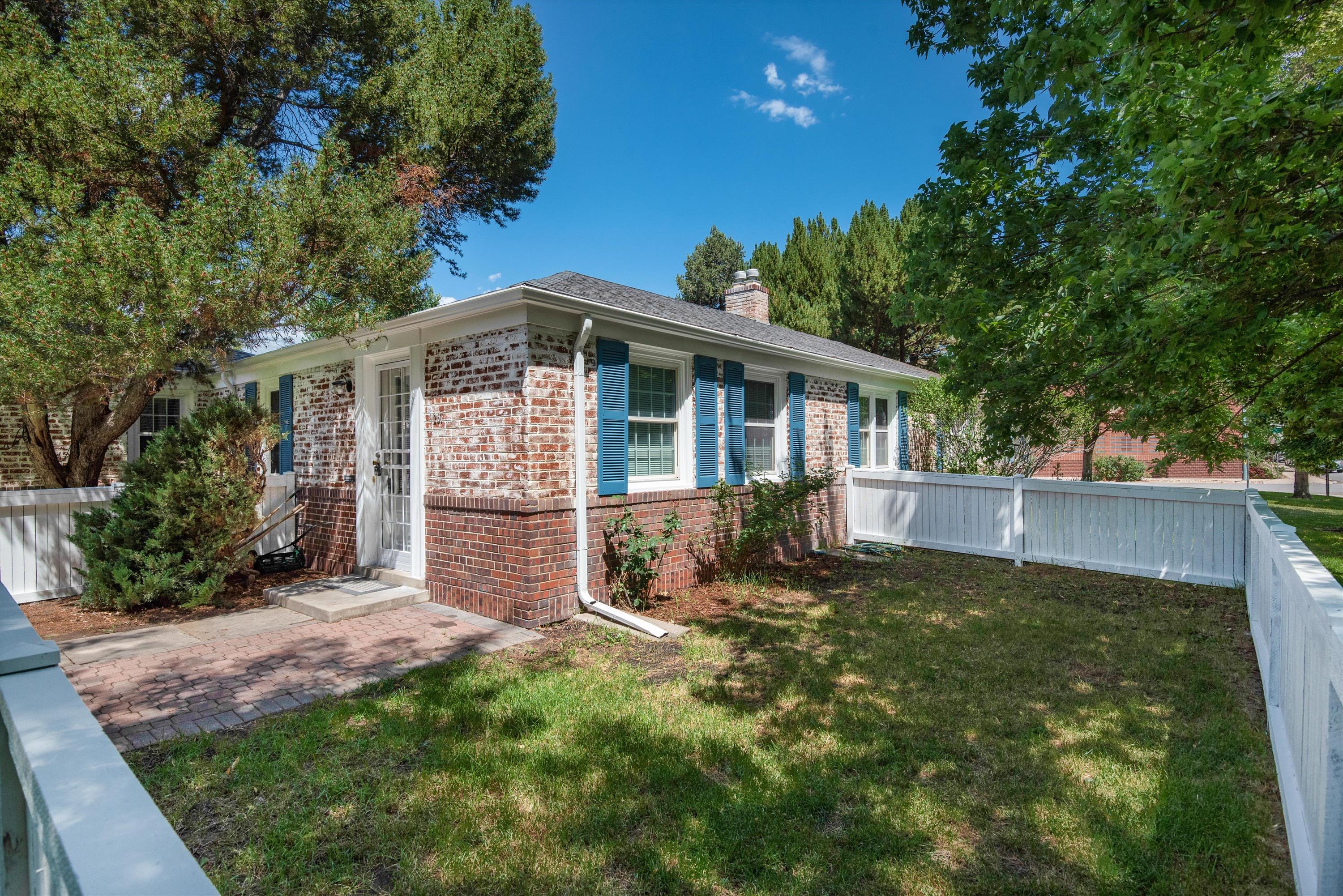 1267 LEYDEN ST - -