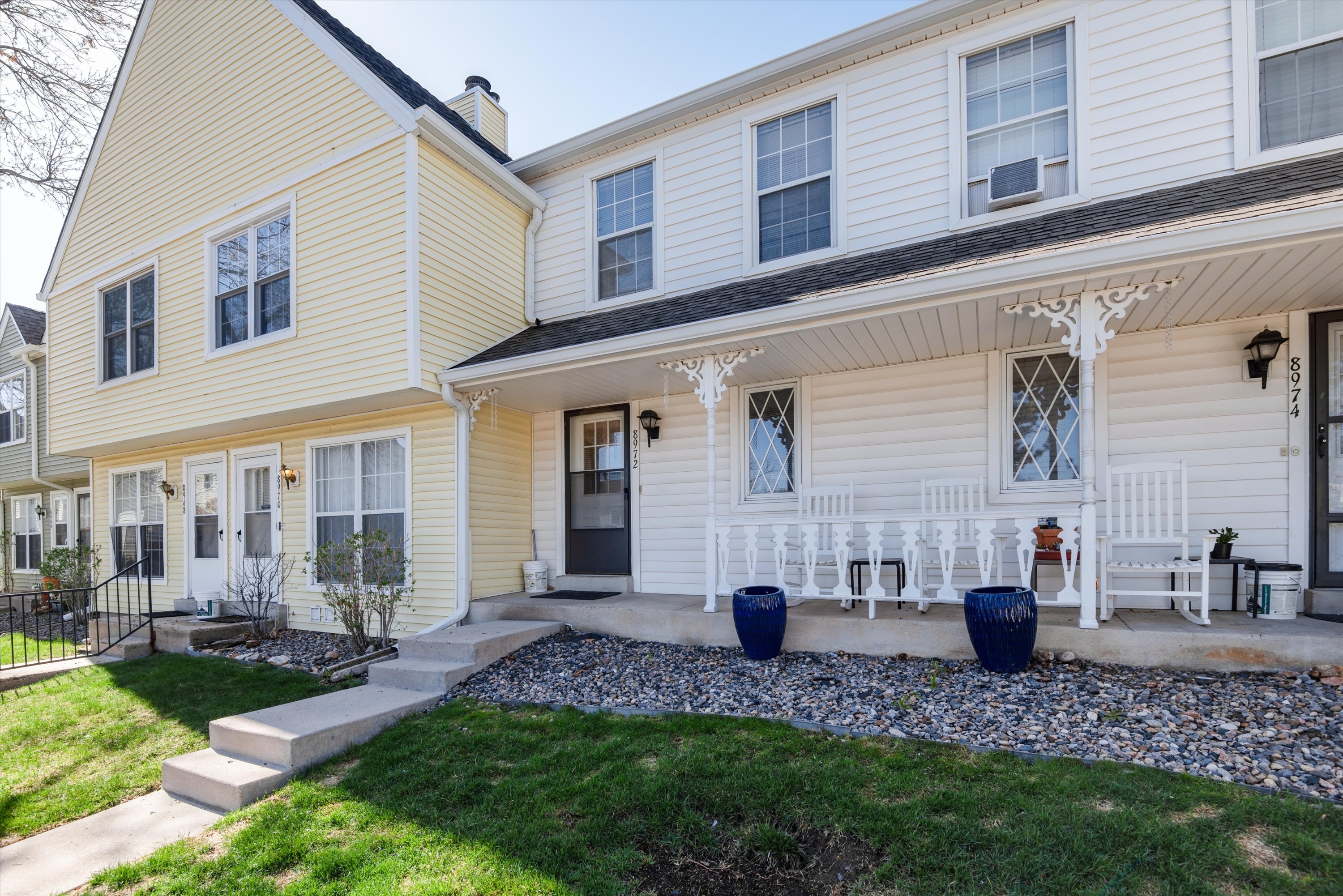 8972 W DARTMOUTH PL