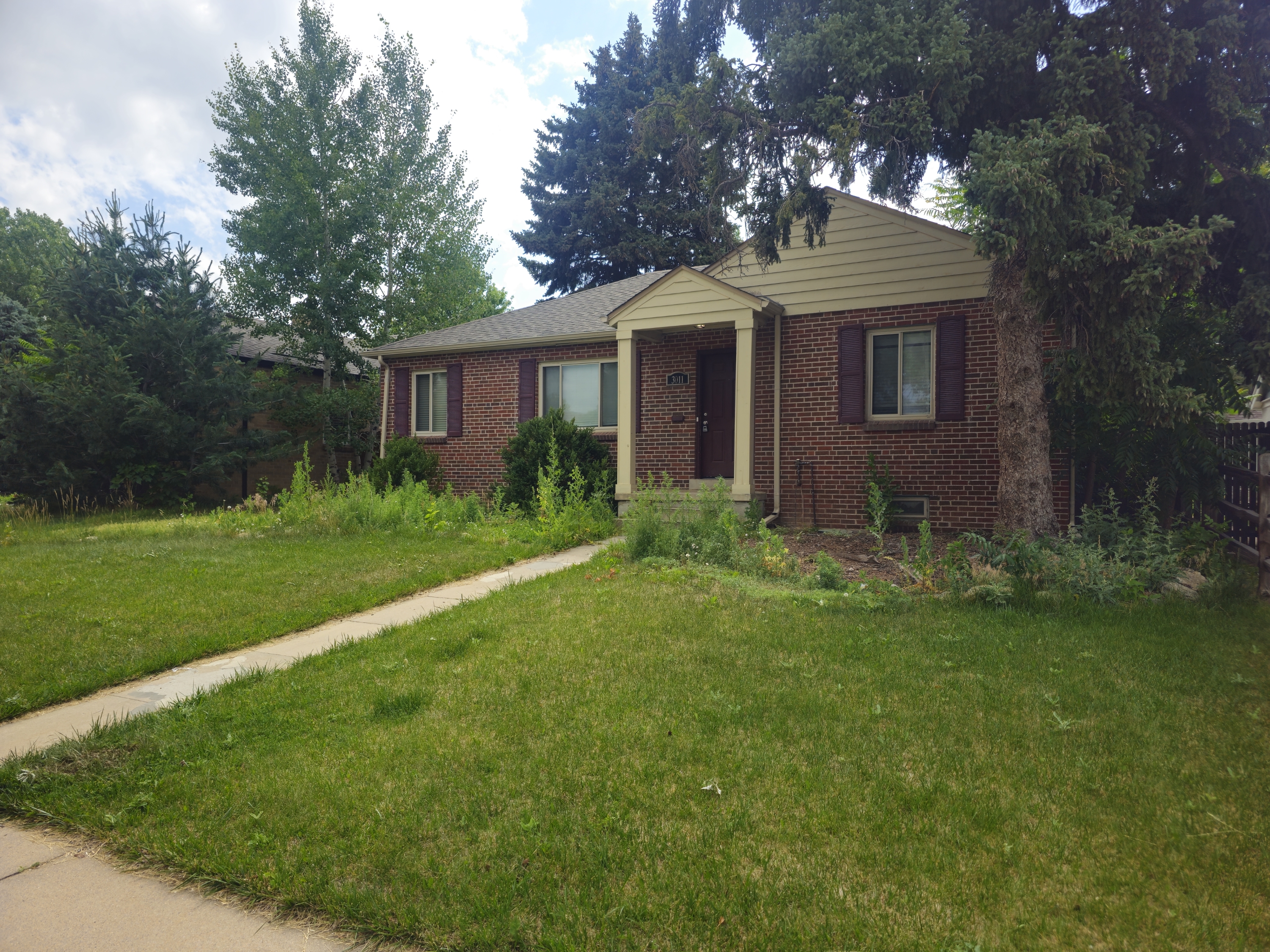 3011 DEXTER ST