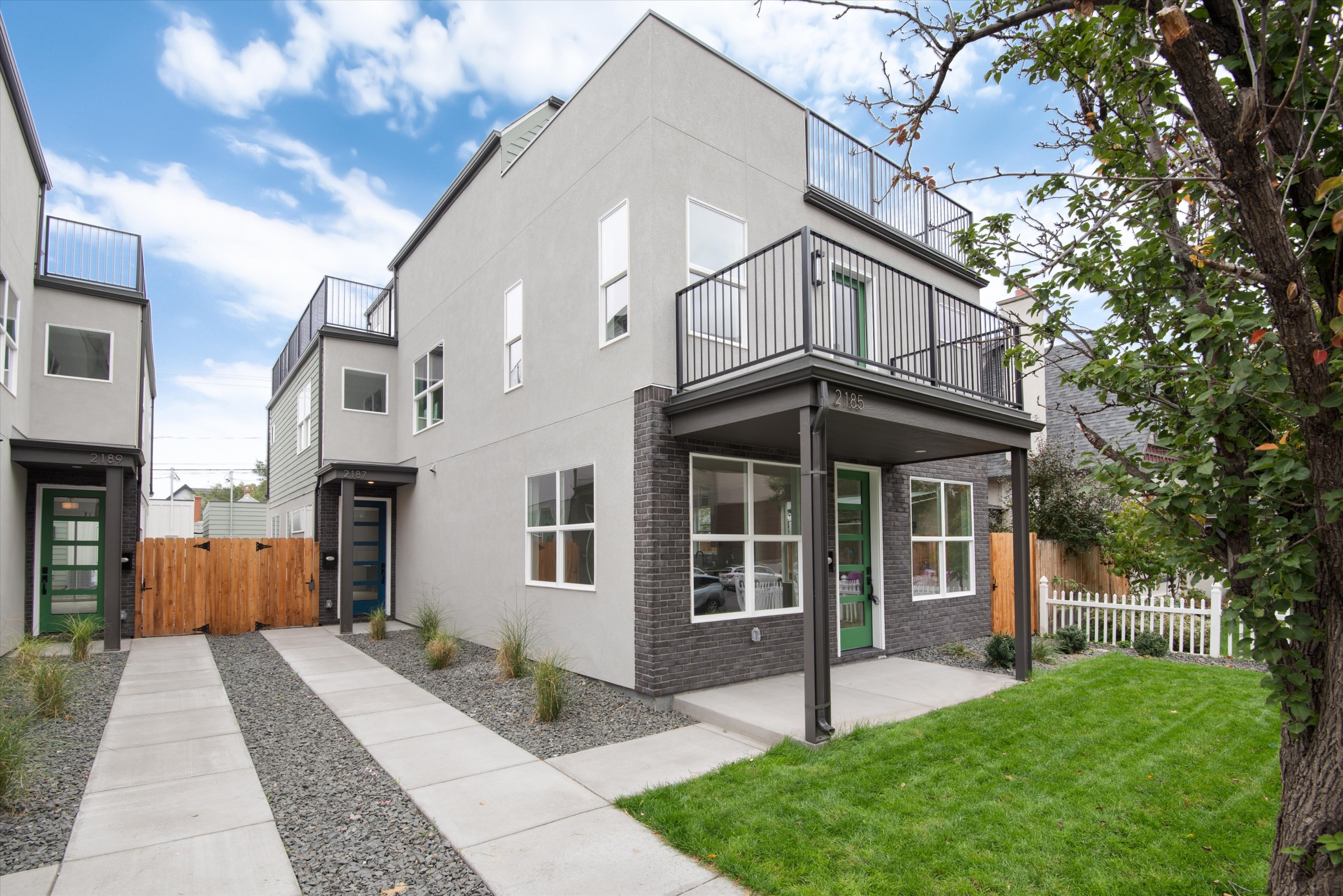 2187 S ACOMA ST - -