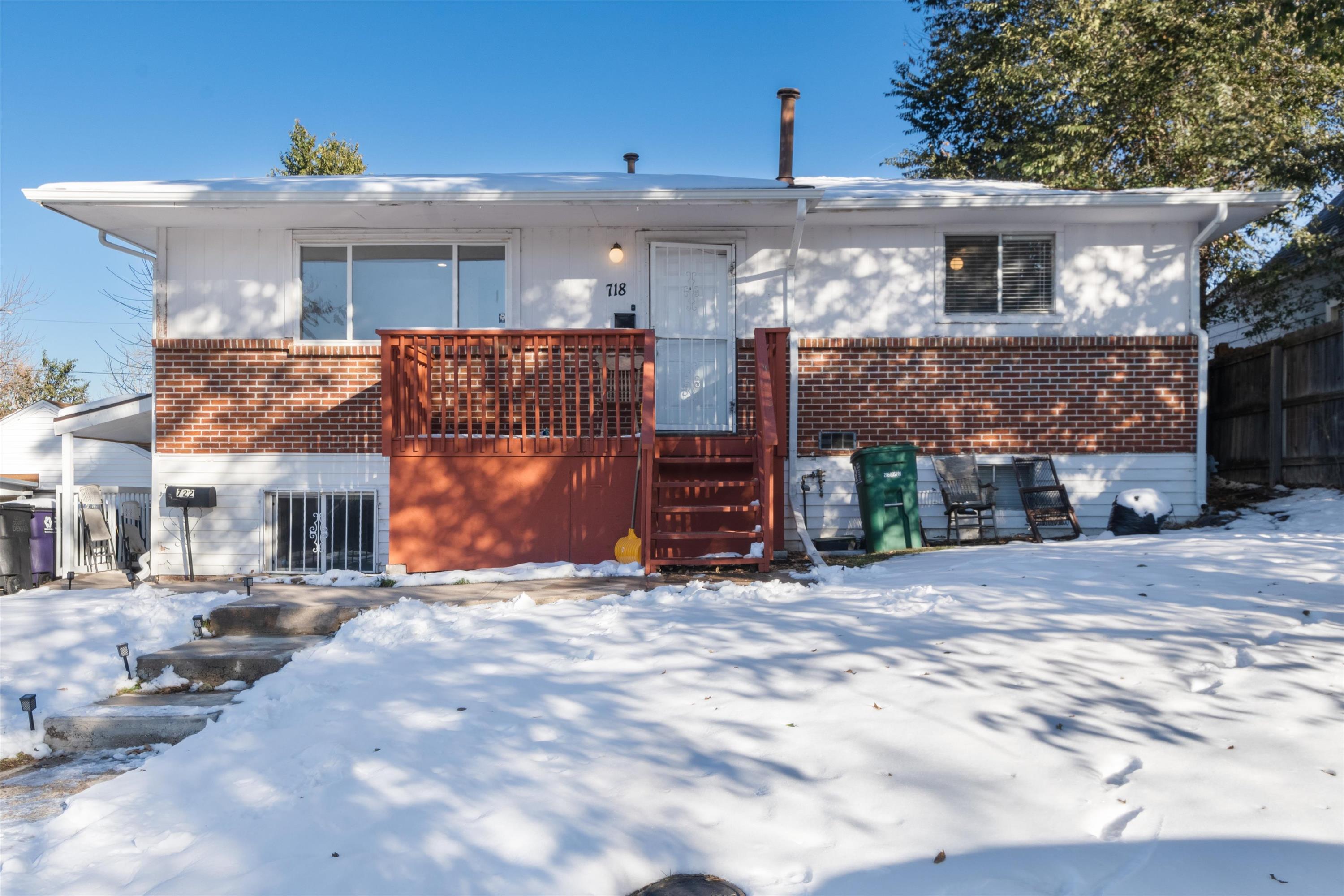 718 STUART ST - -
