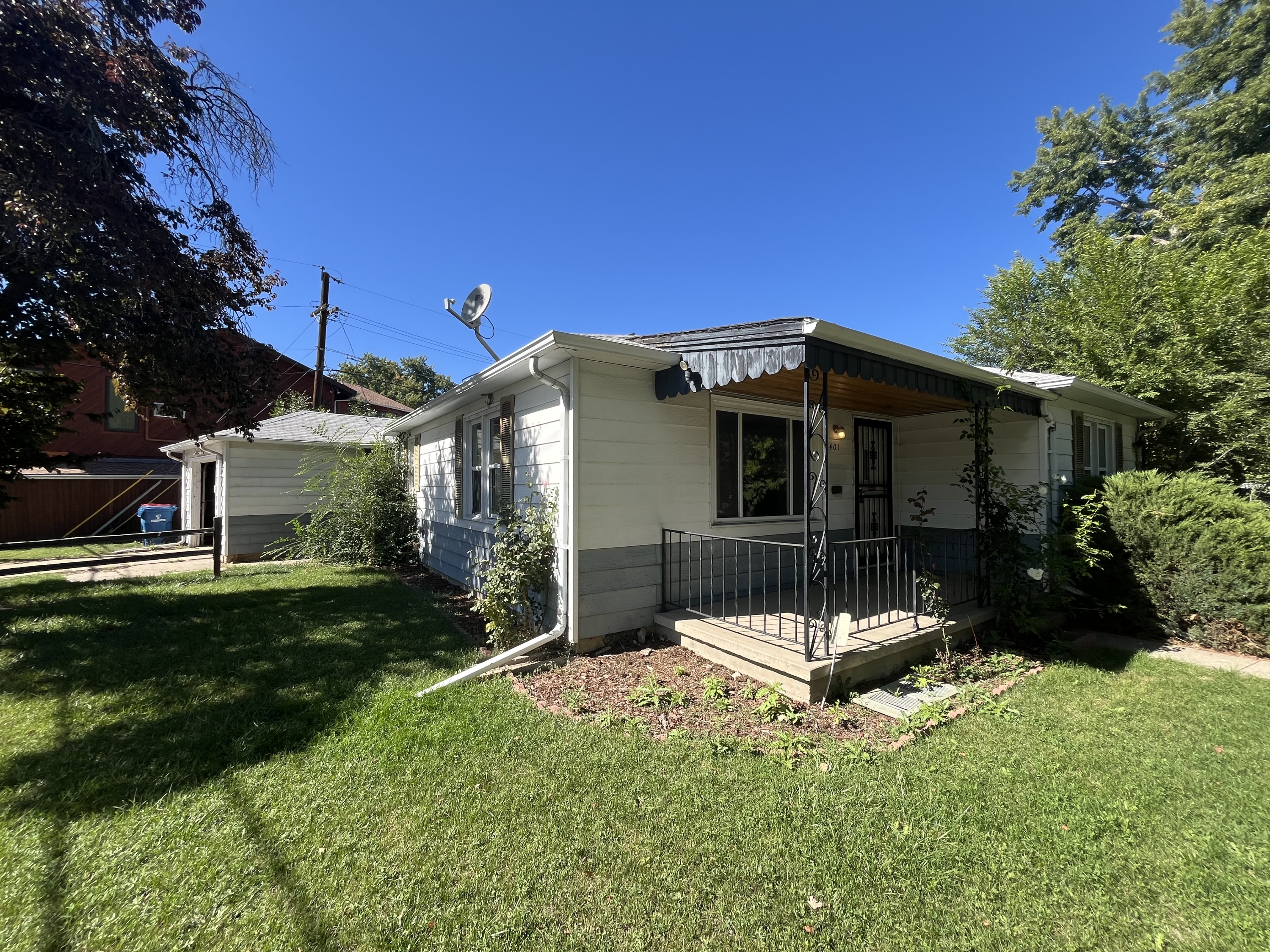 Property main image
